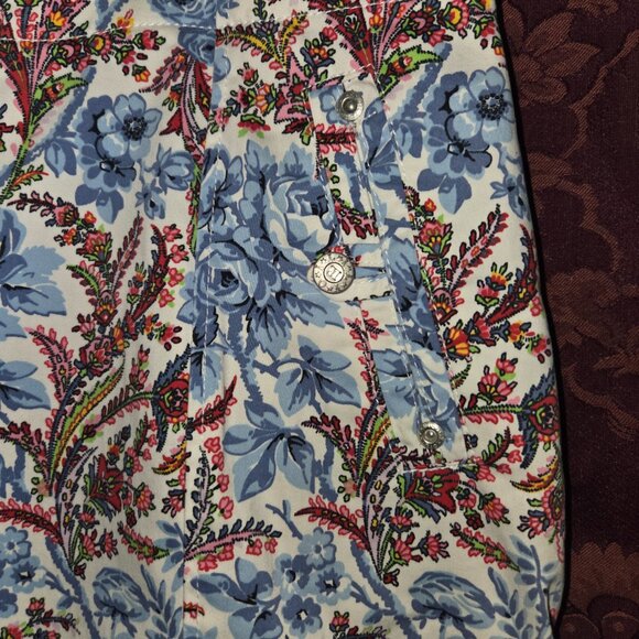 Oilily Jean Styled Floral Skirt Woman's Size 44 US Size 10-12 NWT - Picture 2 of 9